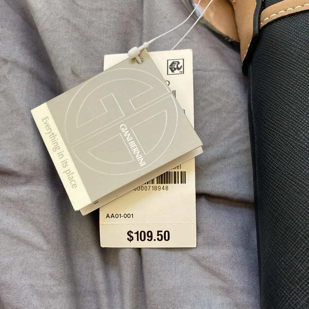 Brand New Giani Bernini Purse - Picture 2 of 8